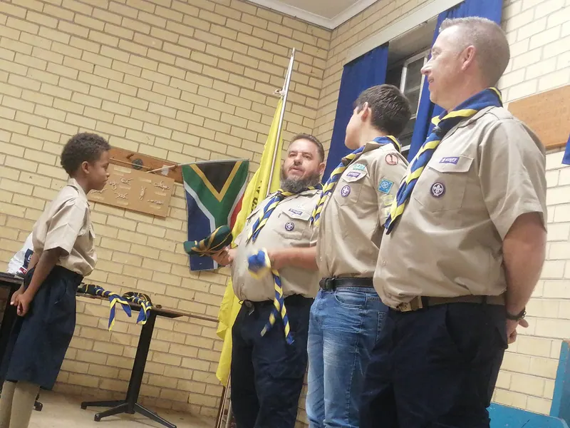 Cub investitures, photo 3