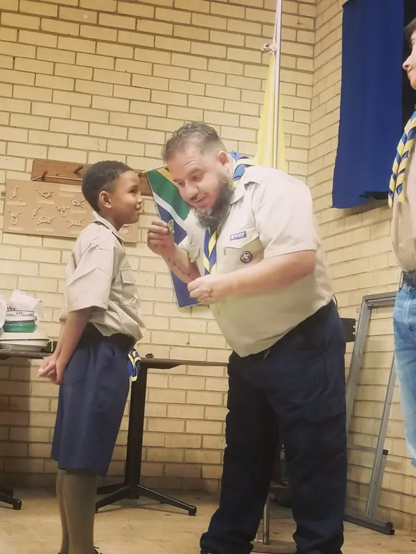 Cub investitures, photo 6