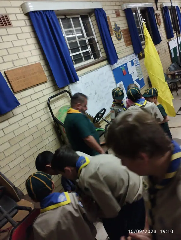 Cubs rebuild the DIY go-karts, photo 2